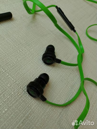Наушники razer Hammerhead Pro v2 Неисправные