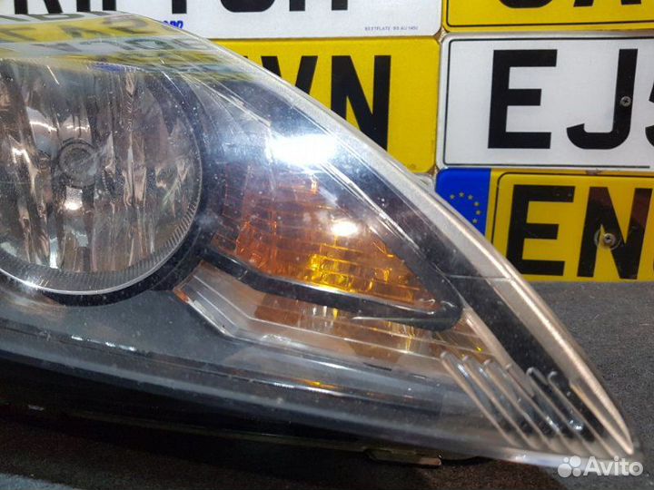 Фара правая Ford Focus 2 1.6 shda 2008