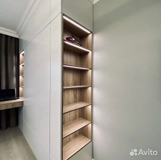 Шкаф распашной