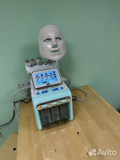 Аппарат гидропилинга H2O2 (7в1) 2 поколения мятный цвет в наличии