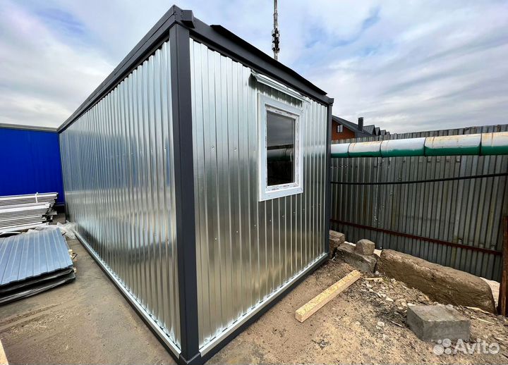 Металлическая бытовка