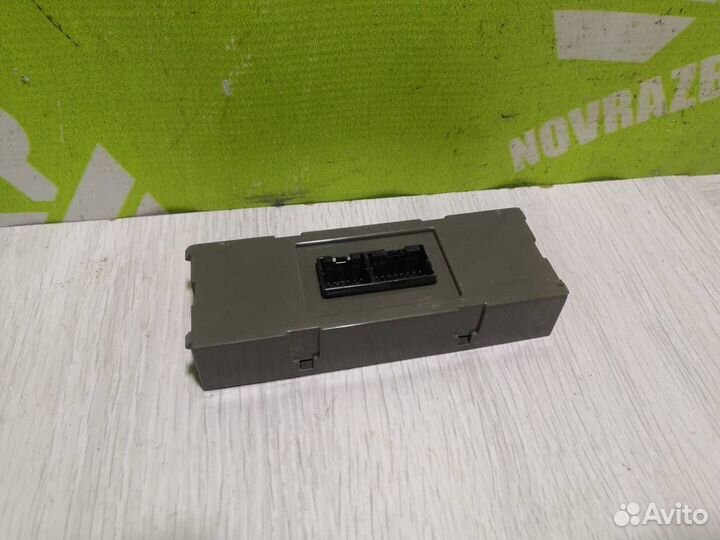 Блок электронный Киа Спектра