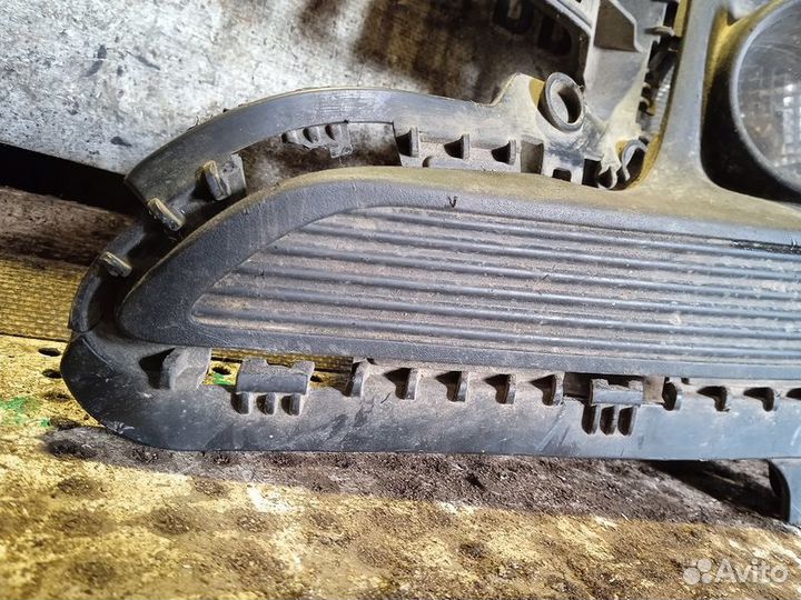 Фара противотуманная правая Kia Rio 4