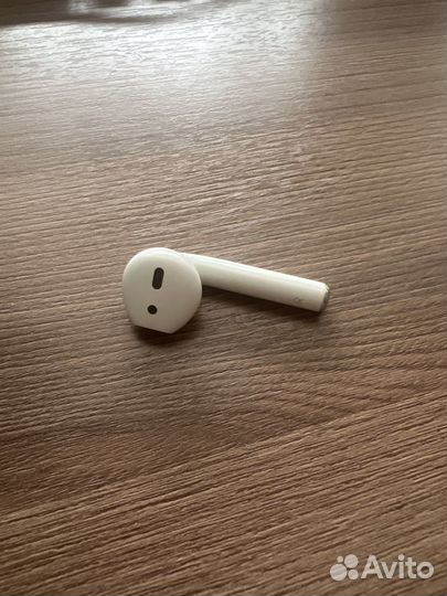 Airpods 1 наушник правый