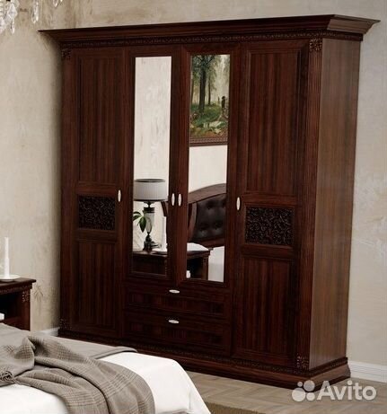 Шкаф Версаль орех пекан 4-х створчатый 2,11 м