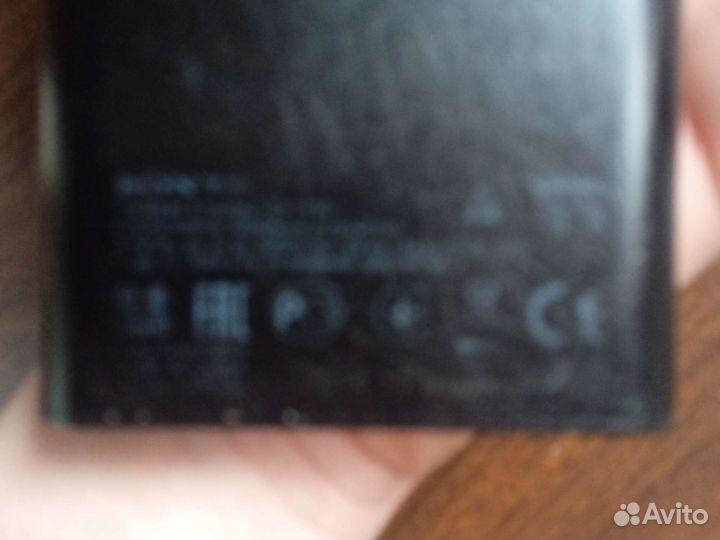 Продам портативный аккумулятор sony 10000 ампер