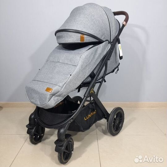 Прогулочная коляска luxmom 609
