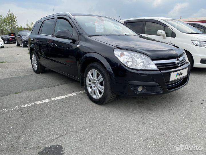 Opel Astra 1.8 МТ, 2011, 172 000 км