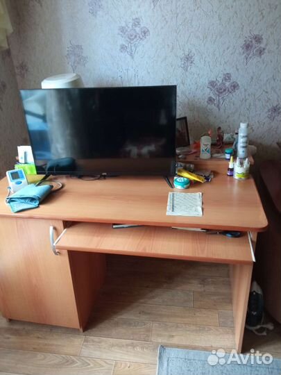 Компьютерный стол