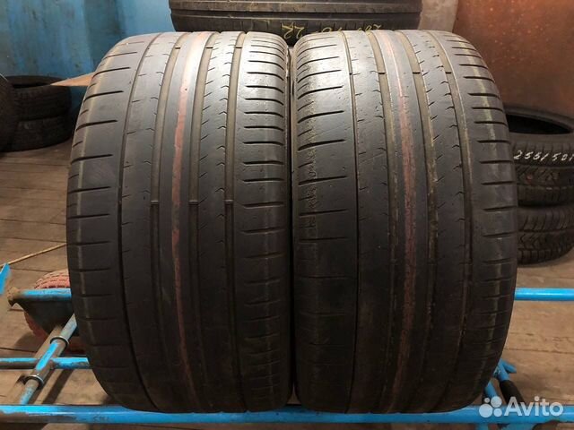 Pirelli P Zero PZ4 285/30 R21