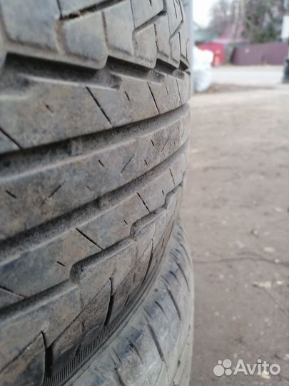 Kumho Road Venture ST KL11 235/65 R17 104H