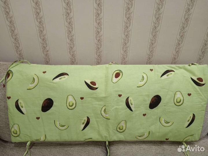 Бортики в детскую кроватку