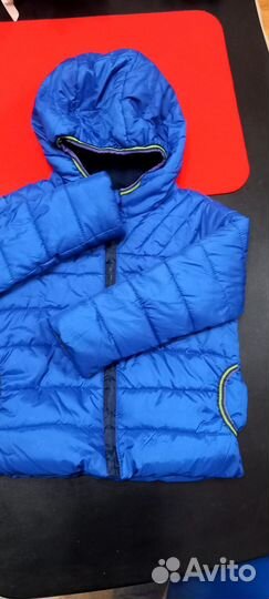 Детскаякуртка на 3-4 годика