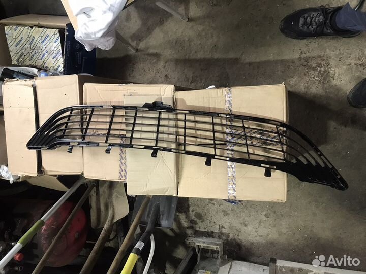 Решетка бампера на мерседес 222