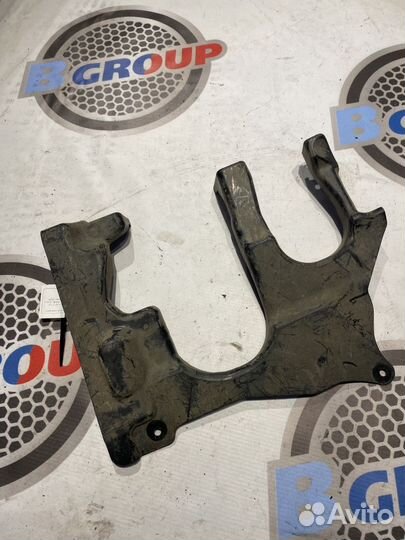 Защита рулевой рейки Лев. 51757394807 бмв X3 2019г