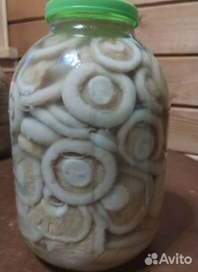 Грибы грузди соленые