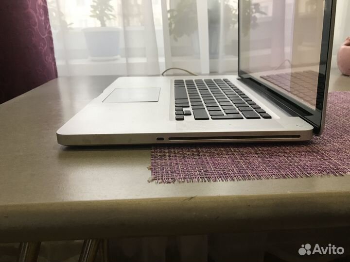 Продаю MacBook Pro
