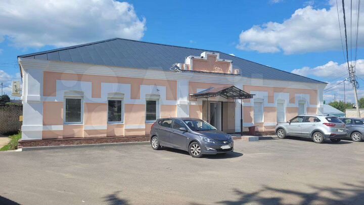 Здание, 240 м²