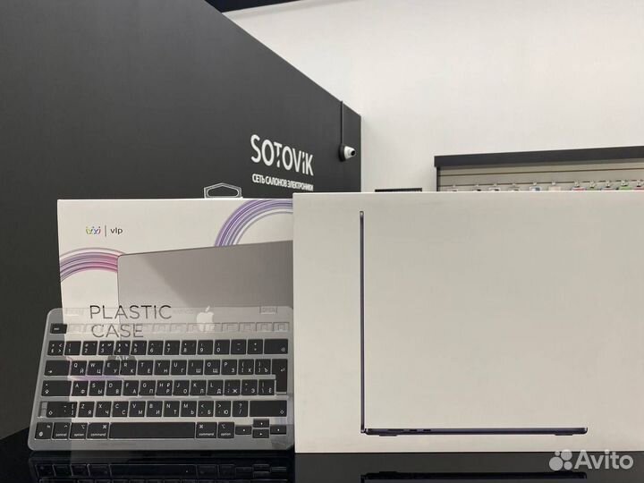 Macbook air 15 (2023) M2 8/512 Midnight