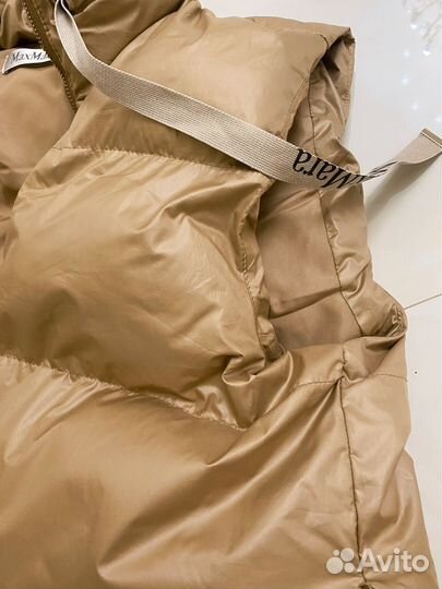 Жилетка безрукавка