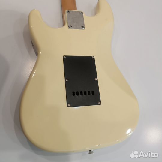 Электрогитара Squier Bullet Stratocaster