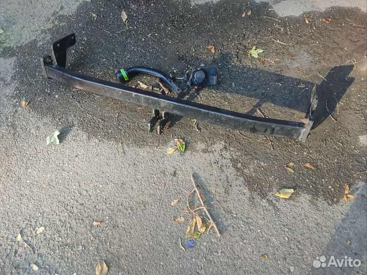 Фаркоп на kia rio 3 бу