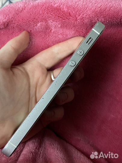 iPhone 5S, 64 ГБ