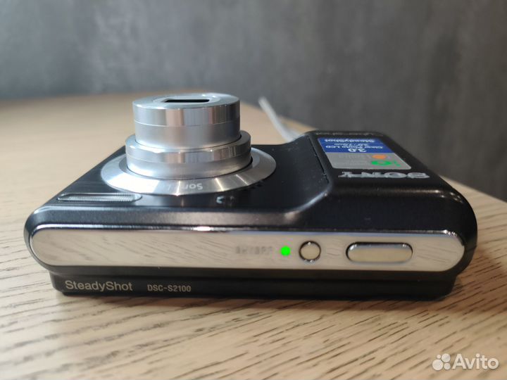 Цифровой фотоаппарат Sony DSC-S2100