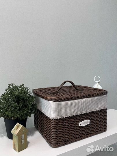 Корзина плетеная