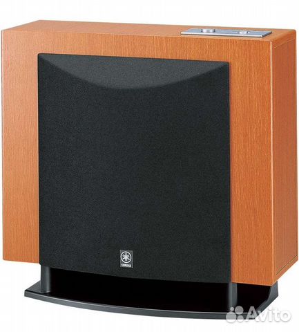 Сабвуфер Yamaha YST-FSW100