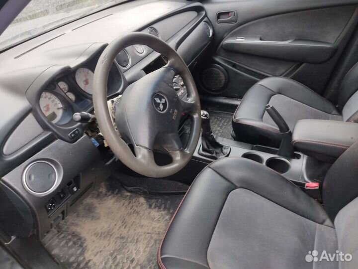 Mitsubishi Outlander I В разбор