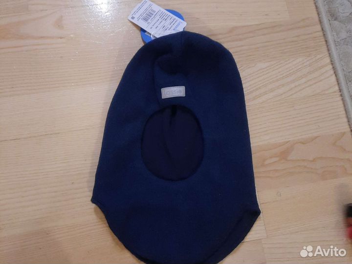 Шапка шлем lassie 52 новая