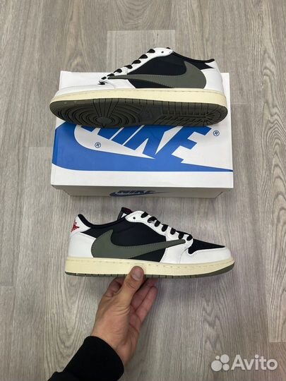 Кроссовки Air Jordan 1 Low Travis Scott Olive