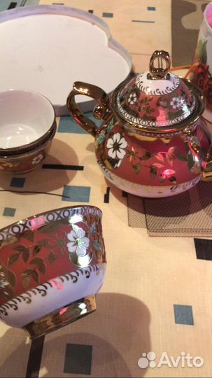 Сервиз чайный подарочный с пиалами