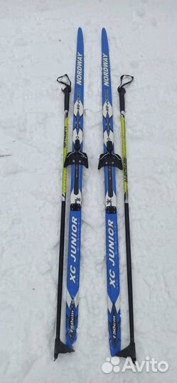 Беговые лыжи