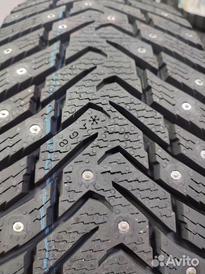 Nokian Tyres Nordman 8 215/55 R17