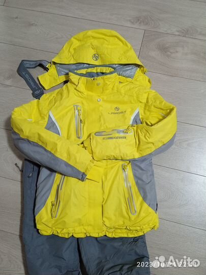 Горнолыжный костюм женский 42 44