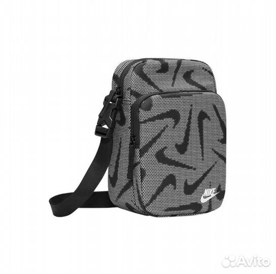 Nike Heritage Crossbody Bag