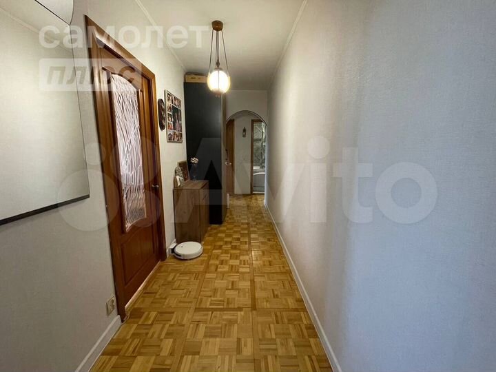 3-к. квартира, 61 м², 8/14 эт.