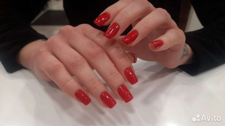 Маникюр с покрытием гель-лаком