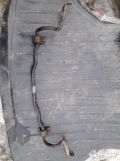 Стабилизатор поперечной устойчивости передний Opel