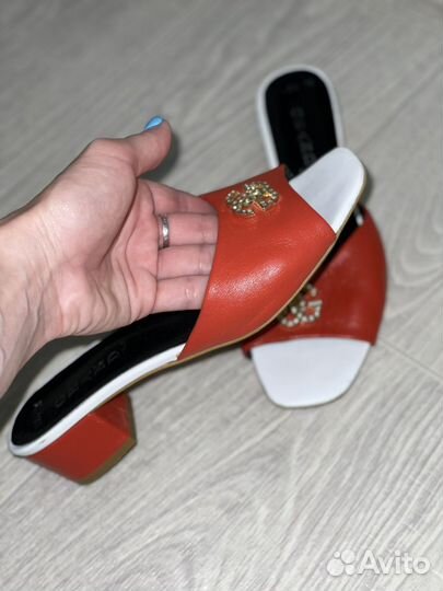 Сабо женские