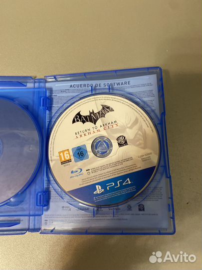 Диск на ps4 Batman Return To Arkham