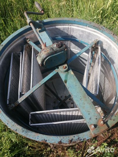 Продам медогонку