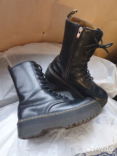 Ботинки женские высокие 37