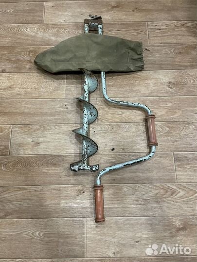 Ледобур для зимней рыбалки