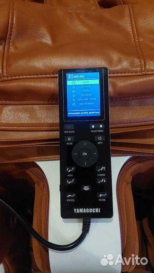 Массажное кресло yamaguchi axiom 6000