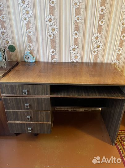 Письменный стол бу