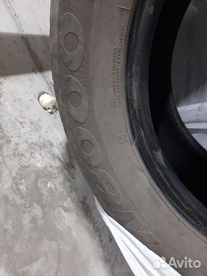 Nexen N8000 23.5/65 R17