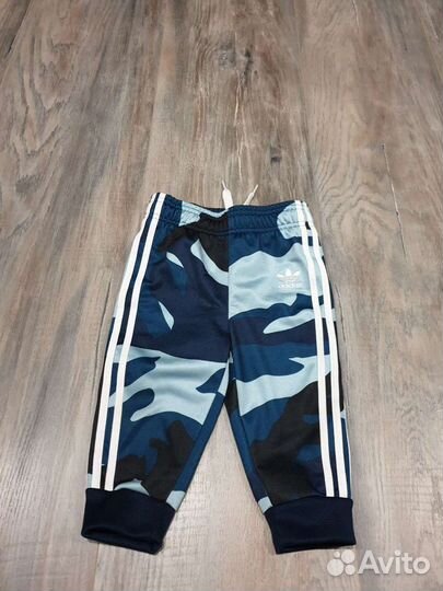 Спортивный костюм adidas для мальчика 80